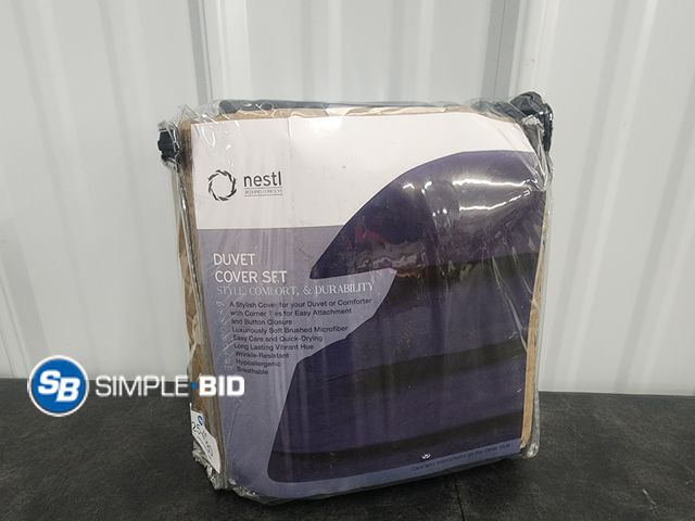Lot 58-40280 - New Nestl Duvet Cover Set -- QUEEN SIZE
