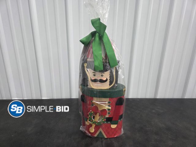 Lot 58-72344 - Wine Country Gift Basket - Nut Cracker -- Various foods including popcorn, Cookies and more - expire...