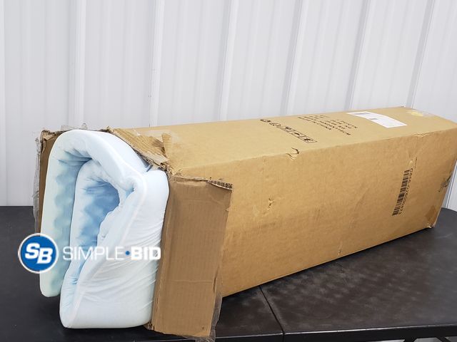 Lot 58-59588 - Foam Mattress Topper - Full Size?