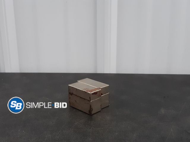 Lot 58-38114 - Lot of (4) Heavy Duty Magnets