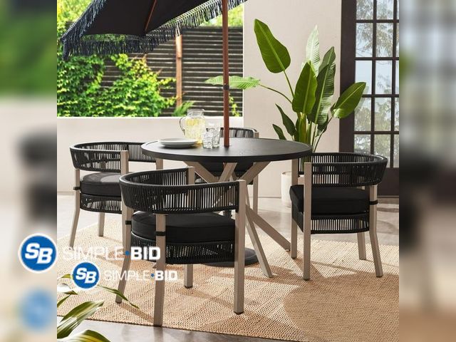 Simple Bid Auction, Inc - July 15th -WALKER, MI -- TUESDAY!! -- Store Returns, Shelf Pulls, Overstock Toys, & Consignments!!!!