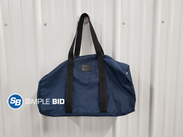 Lot 58-67544 - Bath &amp; Body Works Navy Duffle Bag- Appears Unused