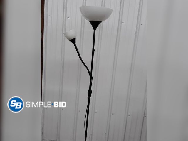 Lot 58-74182 - Floor Lamp