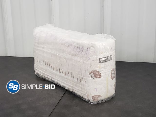 Lot 58-68628 - DIAPERS! New Kirkland Diapers - SIZE 1 - unopened