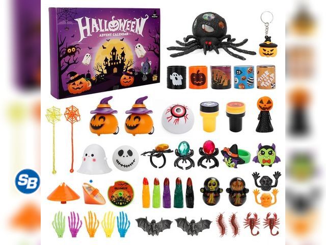 Lot 58-36741 - Halloween Advent Calendar  24 Days Countdown Party Favors for Age - unopened