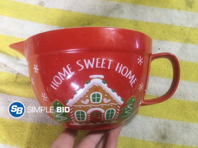 Lot 58-33972 - ceramic Holiday Time Christmas Bowl