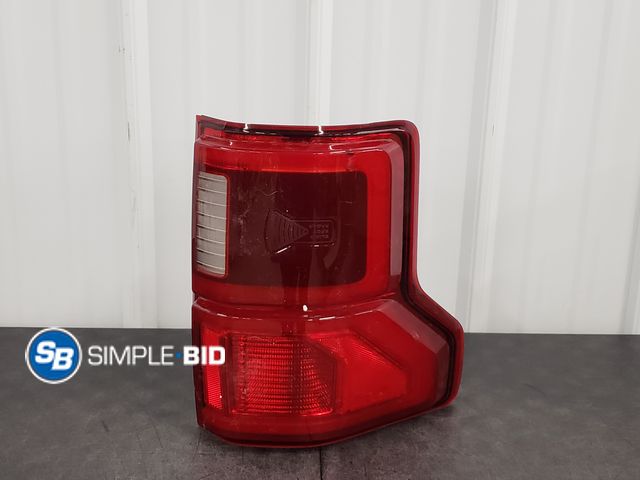Lot 58-59586 - Rear Tail Light Replacement