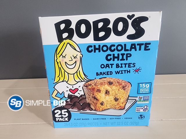 Lot 58-37743 - BOBO'S Chocolate Chip Oat Bites baked with LOVE -- 21 pack - individually packaged - unopened