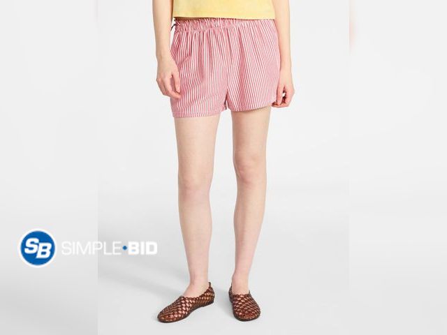 Lot 58-83005 - No Boundaries Striped Seersucker Bungee Shorts, 2" Inseam - Size XL 16-18