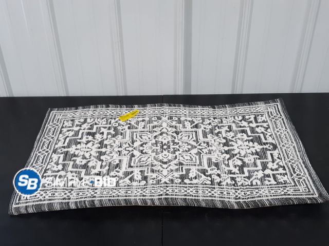 Lot 58-27082 - New Better Homes and Garden Memory Foam Bath mat