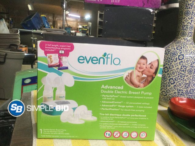 Lot 58-60631 - New New in Box Evenflo Advanced Double Electric Breast Pump