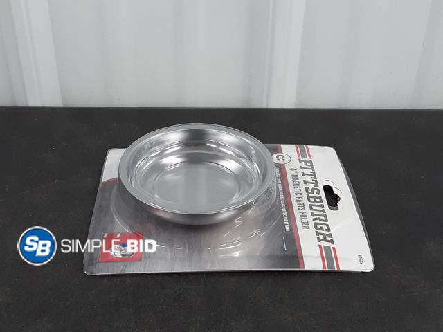 Lot 58-38551 - Pittsburgh 4" Magnetic Parts Holder