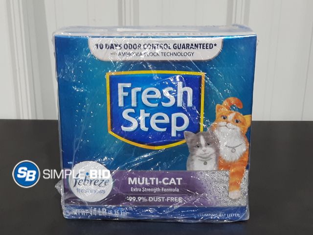 Lot 58-34996 - Fresh Step Multi-Cat Febreze Freshness Multi-Cat clumping Cat litter - unopened