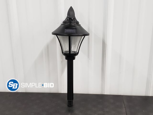 Lot 58-74226 - Solar Light