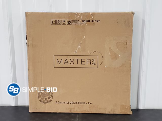 Lot 58-74751 - 18" x 18" Matted Picture Frame with 8" x 8" Photo Display - Gold Frame - Appears Unused