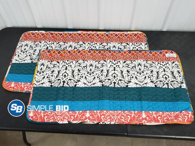 Lot 58-67825 - Lot of (2) Lush Decor Pillow Covers, KING - Appear Unused