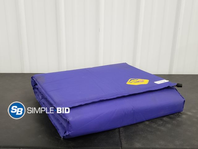 Lot 58-40101 - Therm-a-Rest BaseCamp Sleeping Pad - light use