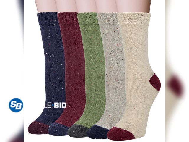 Lot 58-50713 - New Loritta 5 Pairs Winter Socks for Women,Thick Knit Thermal Crew Wool Socks