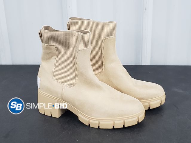 Lot 58-64617 - Women's Didifu High Ankle Boots- Size 8, Cream Color - Lightly Used
