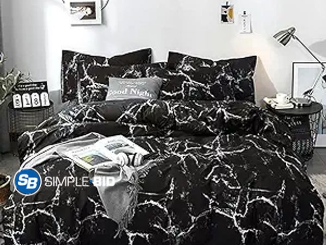 Lot 58-30033 - New Marble Look Queen Duvet Cover