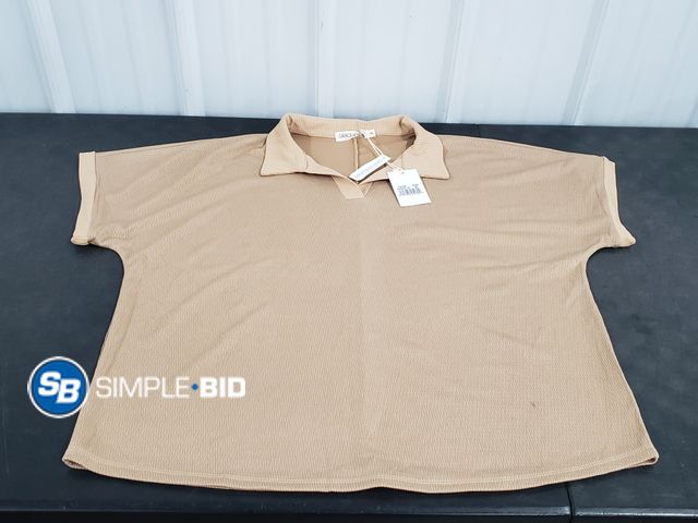 Lot 58-64581 - Grace and Emma Beige V-Neck Shirt - Size XL - NWT