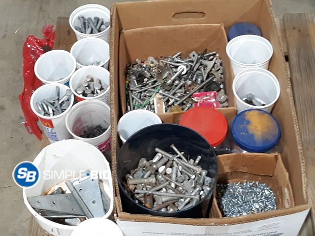 Lot 58-29220 - Lot of Various Nuts, Bolts, Lag Screws, and Hinges