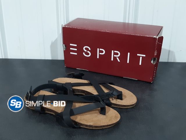 Lot 58-34916 - Women's Espirt Sandals - SIZE 7 - appears unworn