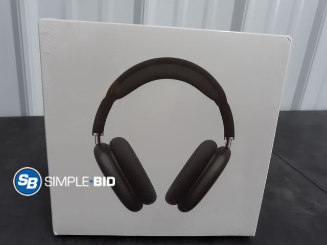 Lot 58-30271 - Wireless Headphones