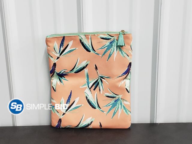 Lot 58-83051 - Storage Bag/ Small Laptop/tablet Bag