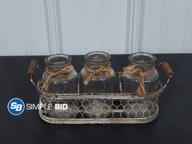 Lot 58-31923 - Lot of (3) Clear Vases in Wire Holder