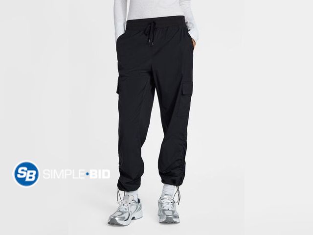 Lot 58-71446 - New Avia Women's FeatherStretch Cargo Pants, Size XL