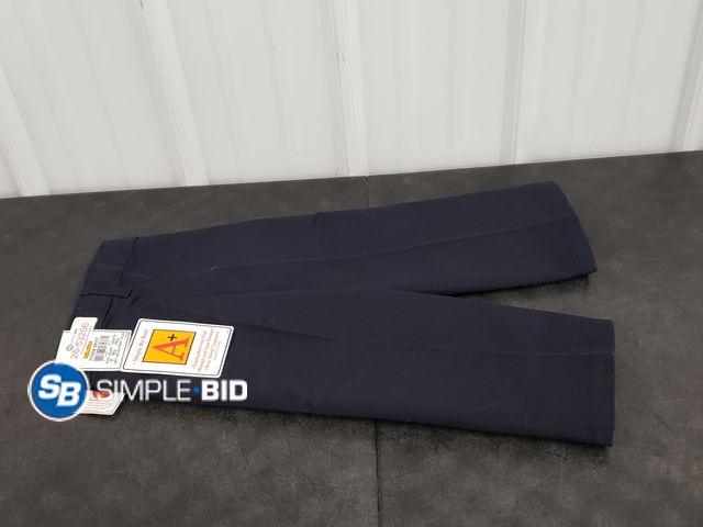 Lot 58-53206 - A+ Simply the Best! - With Adjustable Waistband - Size 3 - 19.5x14.5  - Boys - Navy