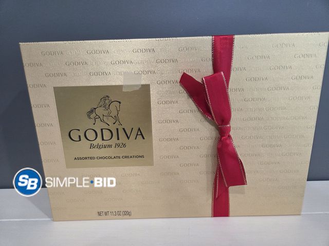 Lot 58-51090 - GODIVA!Belgium 1926 AssortedChocolate Creations - unopened