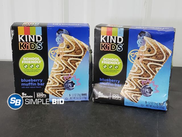 Lot 58-71774 - Lot of (2) KIND Kids Blueberry Muffin Bar with Other Natural Flavors, Tree Nut Free, Peanut Free, 6....