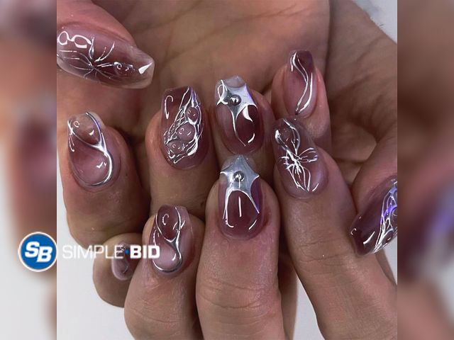 Lot 58-57794 - New IMSOHOT Medium Coffin Press on Nails Silver Chrome Glossy Fake Nails Brown Ombre Acrylic Glue on...