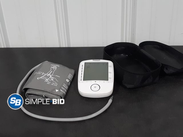 Lot 58-27866 - Blood Pressure Machine