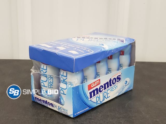 Lot 58-29913 - MENTOS! Pure Fresh Gum 9 bottles - unopened