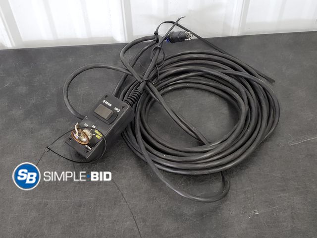 Lot 58-71916 - Floe-Up - Down Remote and Cable Drive Lift/Dock lift