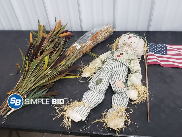 Lot 58-80148 - Lot of FALL Scarecrow with Harvest Stems and American Flag