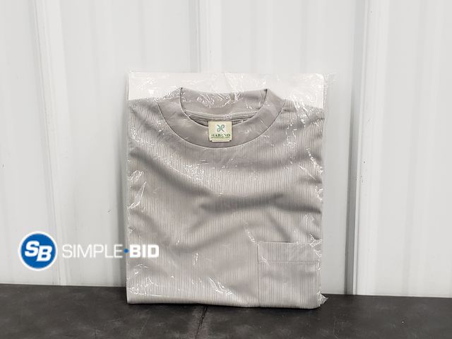 Lot 58-83526 - Haband Shirt with Pocket - Size M - New