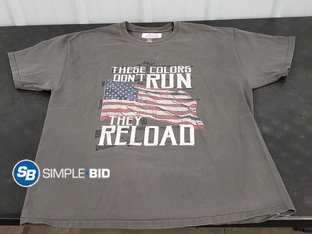 Lot 58-53195 - These colors don't run - They Reload T shirt - Size XL - Used