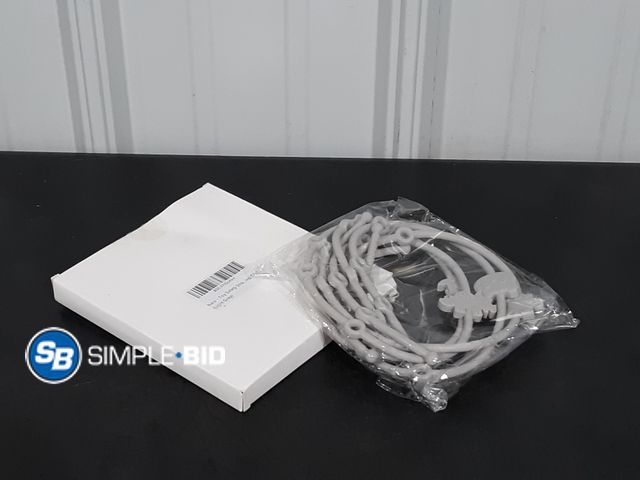 Lot 58-17639 - Toy Safety Ties for Carts and more