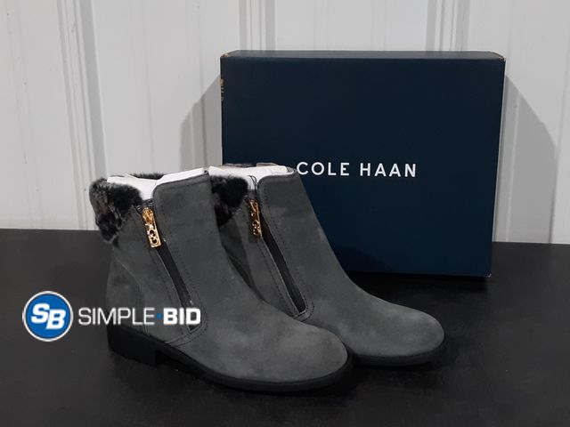 Lot 58-34799 - Women's Cole Hann Quinney WB bootie - SIZE 7 - unworn