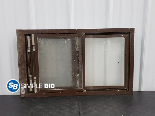 Lot 58-69044 - Storm Window with Screen - Approx 26 x 16"