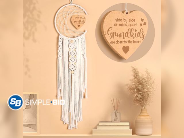 Lot 58-83168 - New Trabuono Grandma Gift for Christmas from Granddaughter Grandson, for Grandma from Grandkids, Dre...