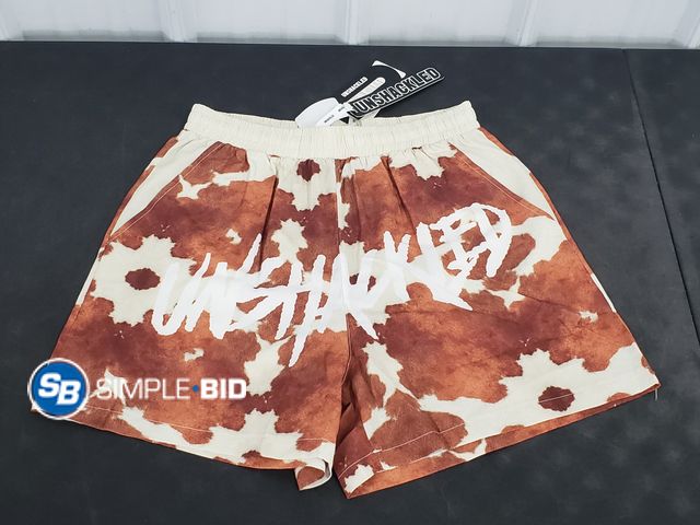 Lot 58-74775 - Unshackled Men's Animal Print Quick Dry Shorts - Size L - Appears Unused
