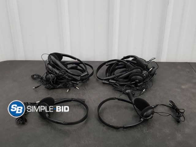 Lot 58-38603 - Lot of (12) Wired Headsets with Microphones - unused