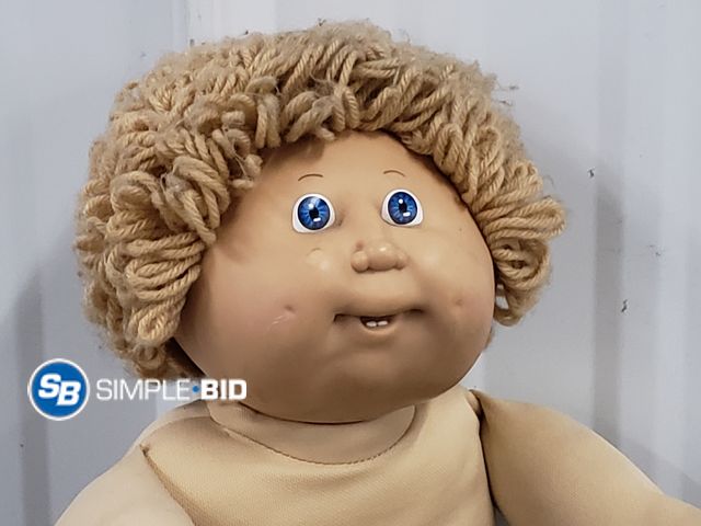 Lot 58-67781 - Vintage Cabbage patch kid doll 1978 1982 - With stamp on back