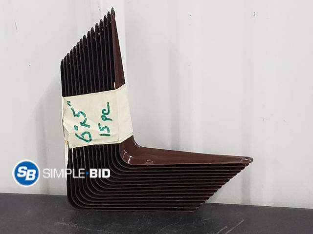 Lot 58-77540 - Lot of (15) 6 x 5" Shelf Brackets