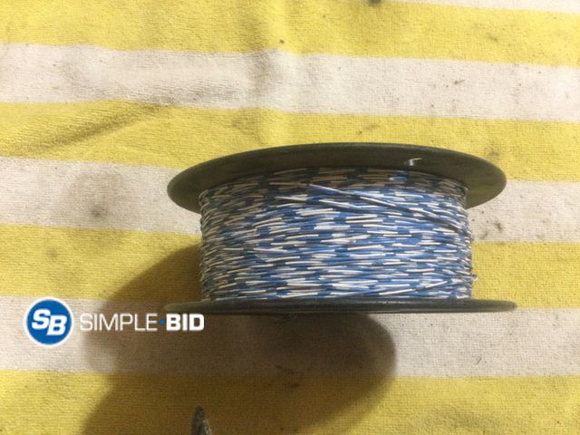 Lot 58-37914 - UL listed cross connect wire
649 pvc plastic for indoor use or outdoor use with enclosure